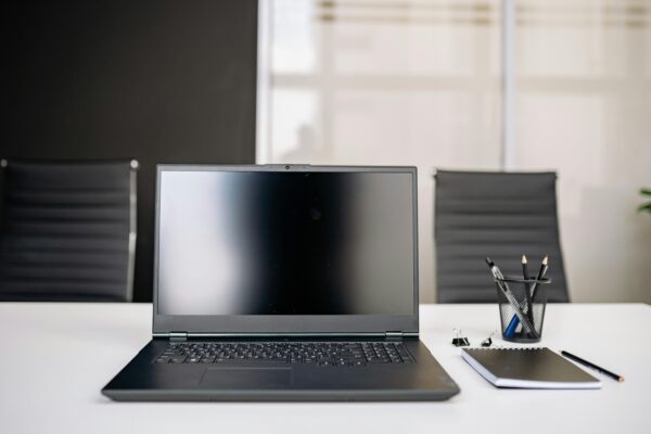 how to screenshot on laptop